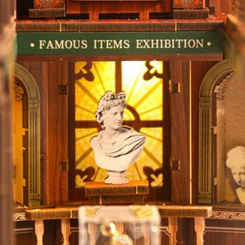 The Philosophical Library detail: borstbeeld in de museumzaal